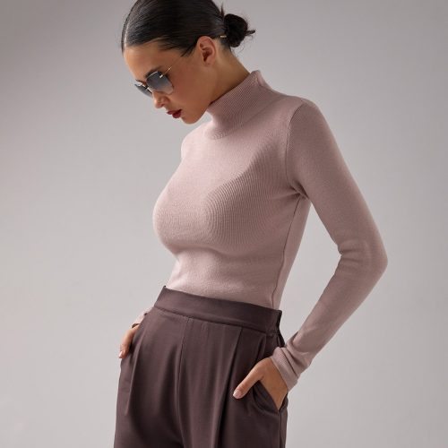 Fitted Turtleneck Top Elastic Bamboo Casual Fall Style