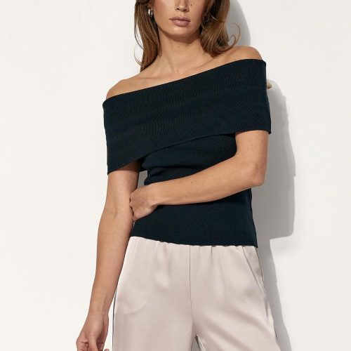 Elegant Off Shoulder Top Soft Natural Yarn Stretchy